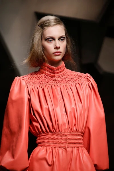 Look 6